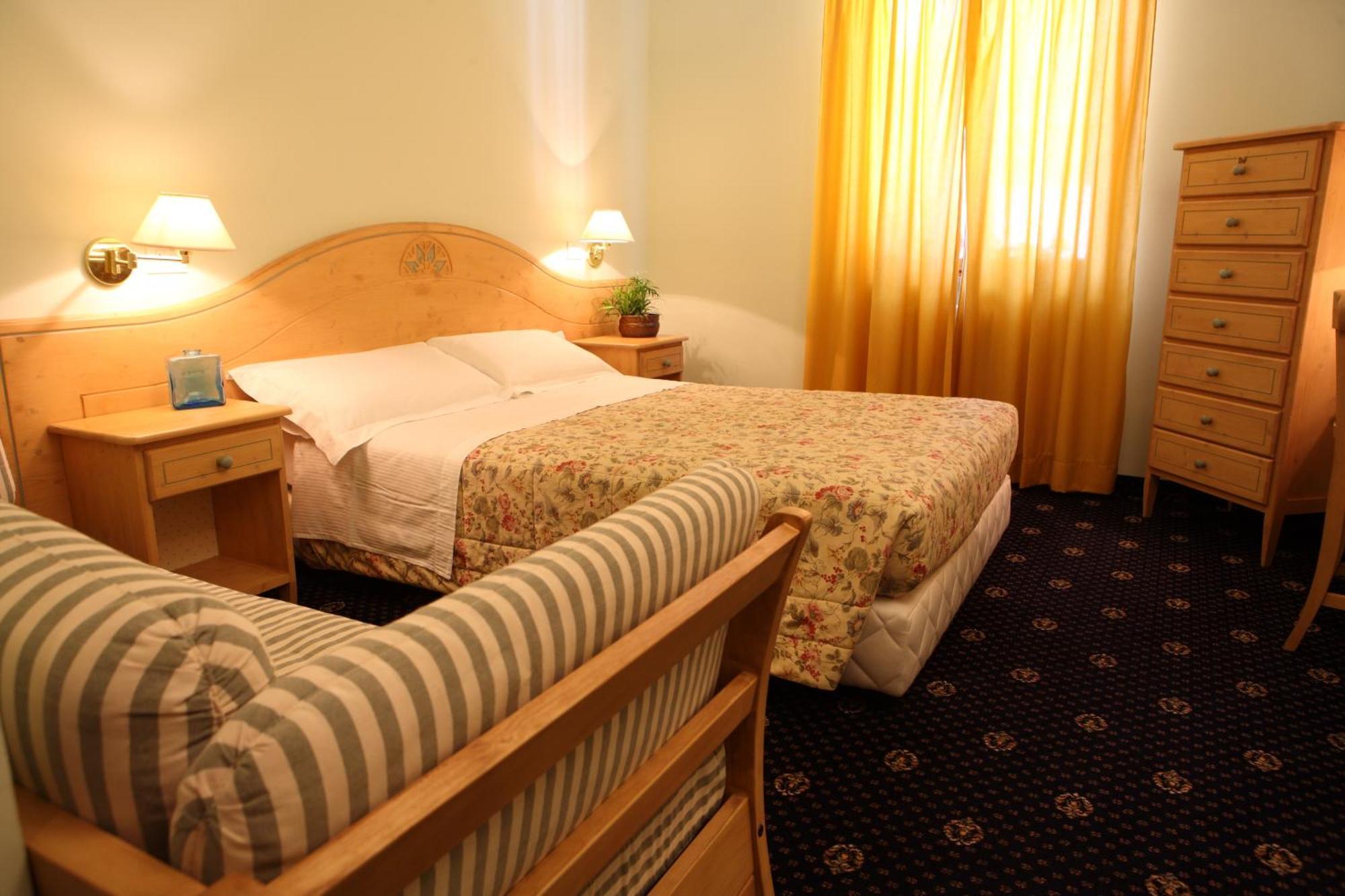Hotel Residence Valverde Gressoney-La-Trinite Ngoại thất bức ảnh