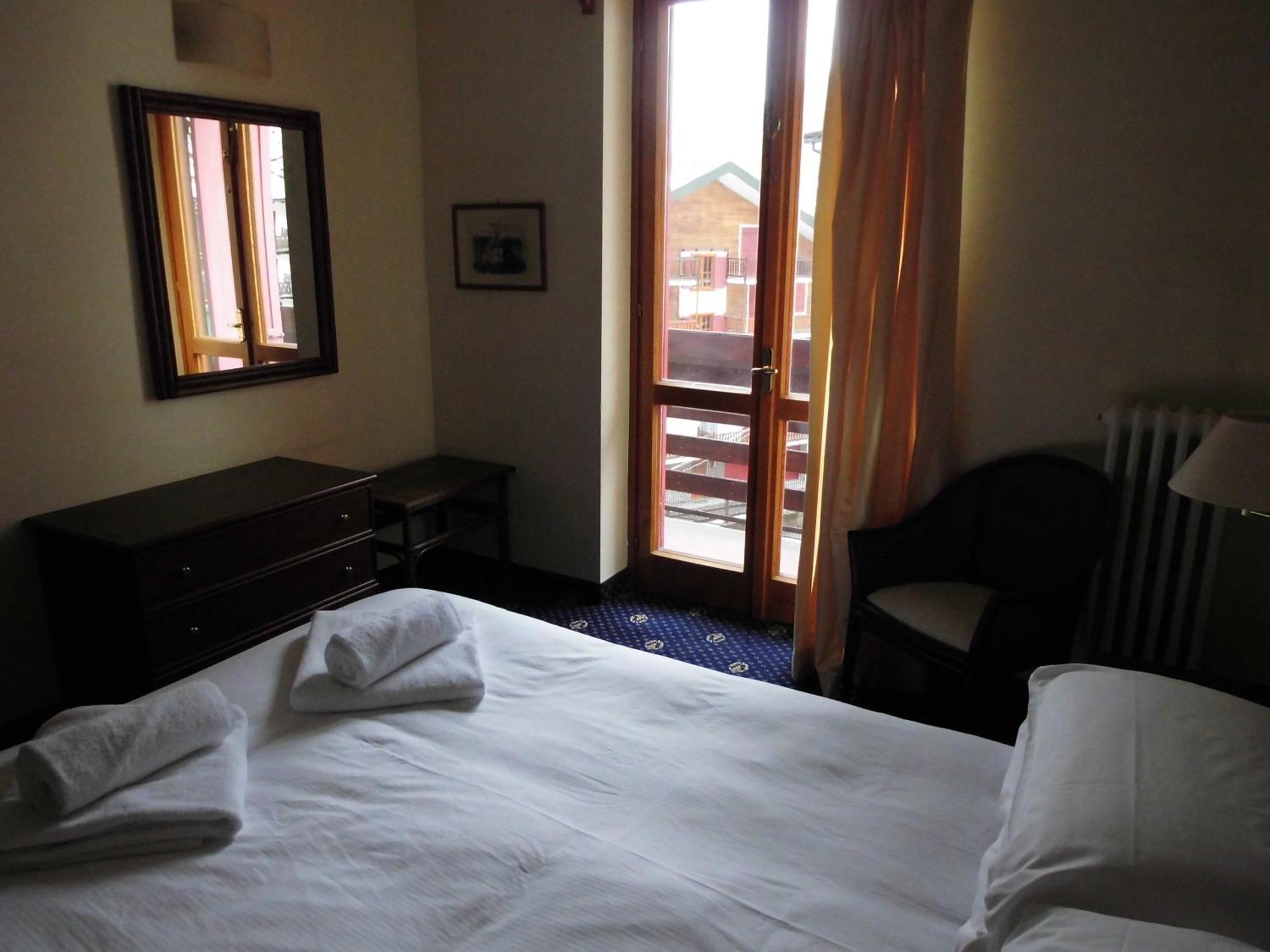 Hotel Residence Valverde Gressoney-La-Trinite Ngoại thất bức ảnh
