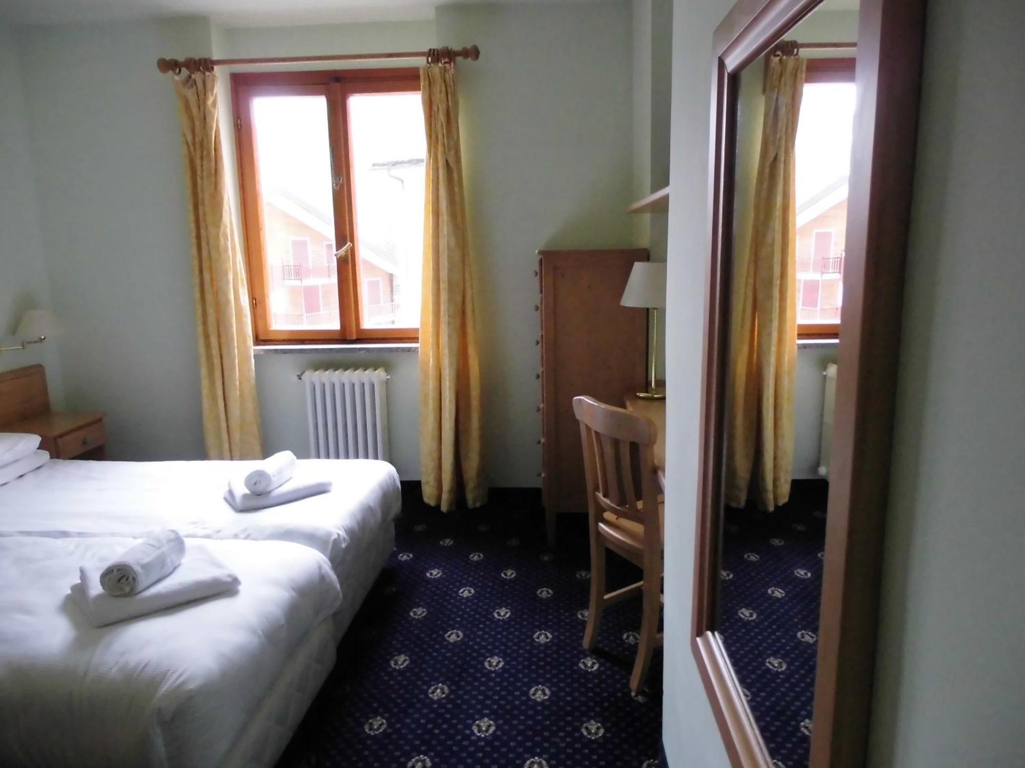 Hotel Residence Valverde Gressoney-La-Trinite Ngoại thất bức ảnh