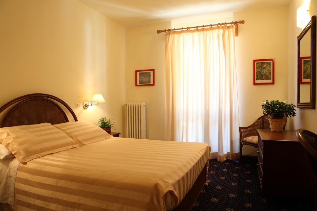 Hotel Residence Valverde Gressoney-La-Trinite Ngoại thất bức ảnh